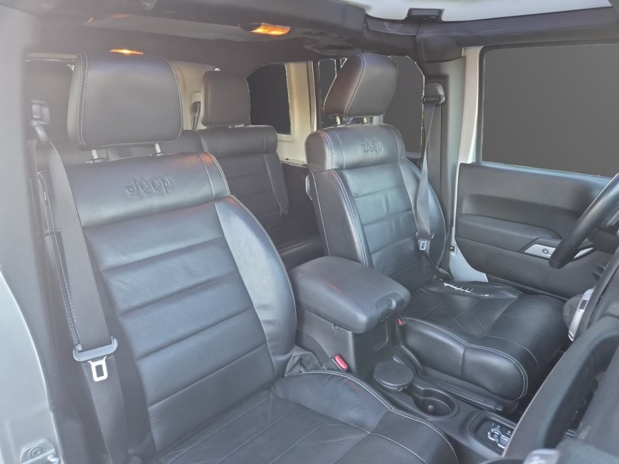 JEEP d'occasion WRANGLER 2.8 CRD 200 FAP UNLIMITED SAHARA AUTO de