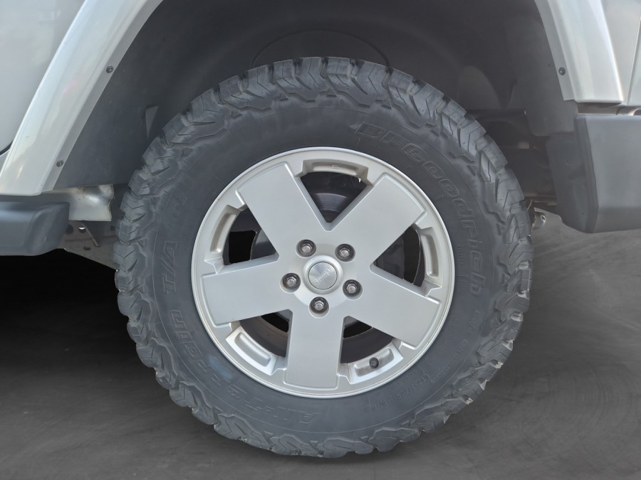 JEEP d'occasion WRANGLER 2.8 CRD 200 FAP UNLIMITED SAHARA AUTO de