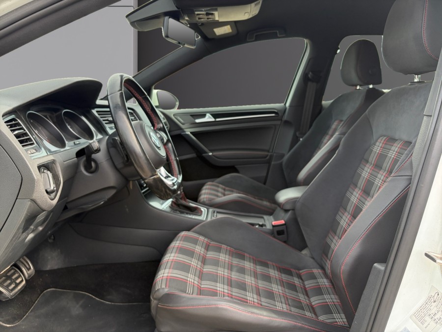 VOLKSWAGEN d'occasion GOLF VII 2 TSI 230 GTI PERFORMANCE DSG AUTO de
