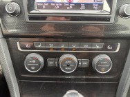 VOLKSWAGEN d'occasion GOLF VII 2 TSI 230 GTI PERFORMANCE DSG AUTO de