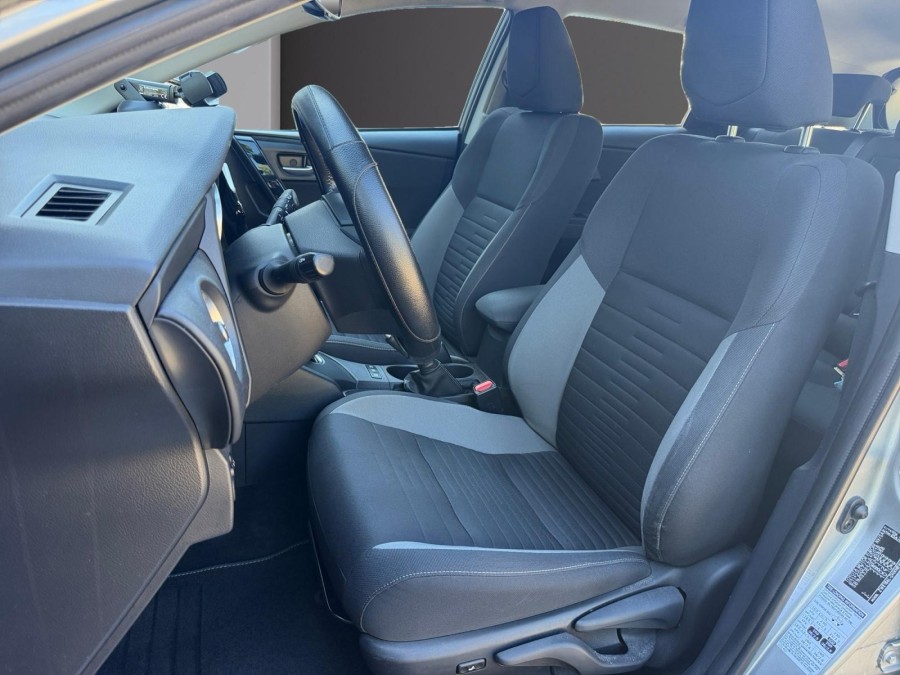 TOYOTA d'occasion AURIS HSD 136h Design de 2019 Lyon St Priest (69)﻿