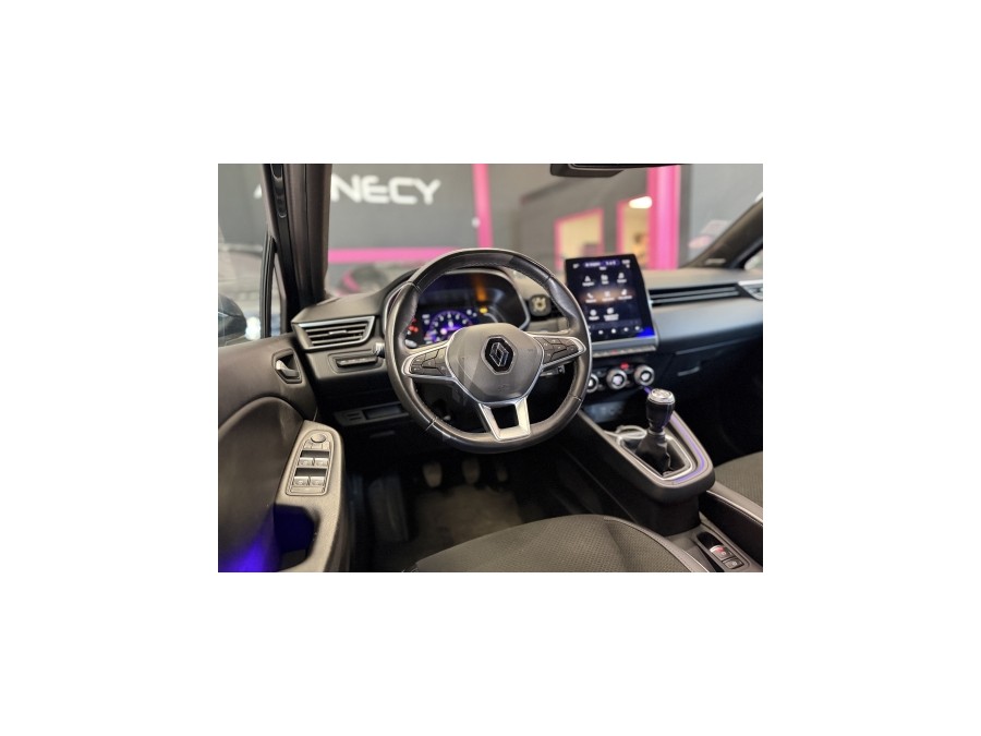 RENAULT d'occasion CLIO V 1 TCE 100 INTENS de 2019 Annecy (74)﻿