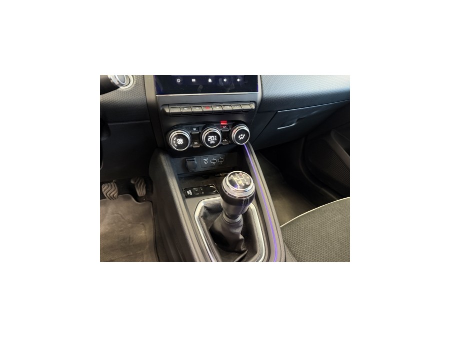 RENAULT d'occasion CLIO V 1 TCE 100 INTENS de 2019 Annecy (74)﻿