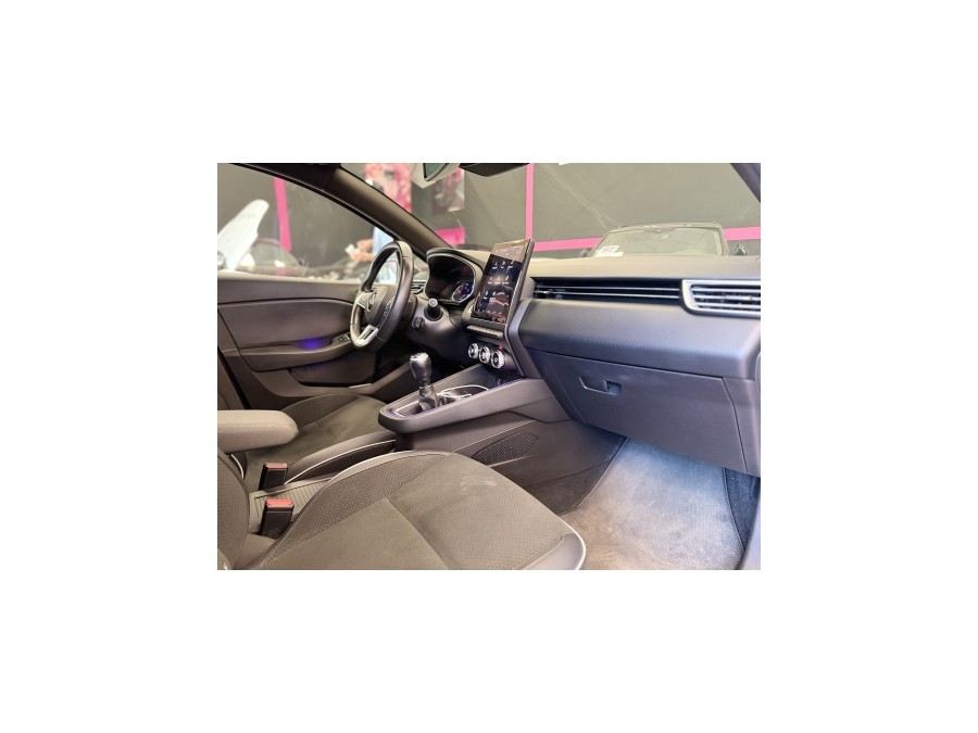 RENAULT d'occasion CLIO V 1 TCE 100 INTENS de 2019 Annecy (74)﻿