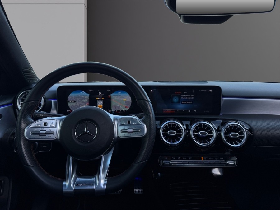 MERCEDES d'occasion CLASSE A 180 d 116ch AMG Line 7G-DCT de 2019 Lyon