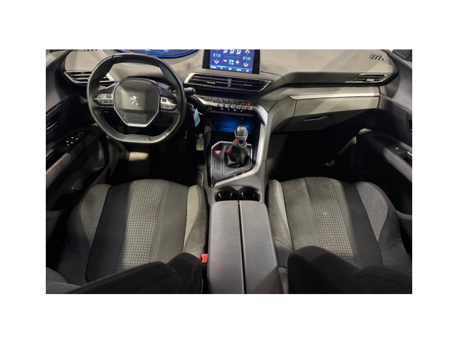 PEUGEOT d'occasion 5008 1.2 PURE TECH 130  STYLE de 2019 Montpellier