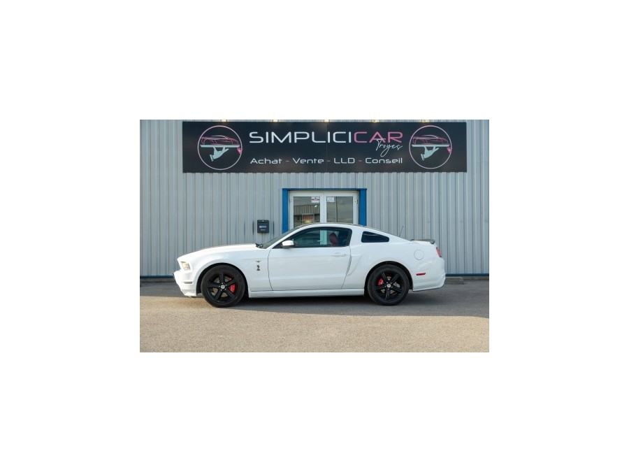 FORD d'occasion MUSTANG 5.0 V8 GT FASTBACK BA de 2011 Troyes (10)﻿