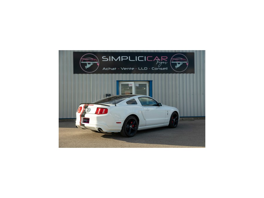 FORD d'occasion MUSTANG 5.0 V8 GT FASTBACK BA de 2011 Troyes (10)﻿