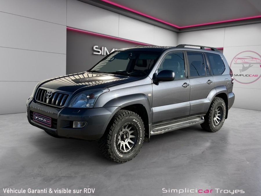 TOYOTA d'occasion LANDCRUISER 3 173 D4D VX AUTO de 2007 Troyes (10)﻿