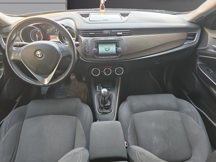 ALFA ROMEO d'occasion GIULIETTA 2.0 JTDm 150ch Distinctive Stop&Start