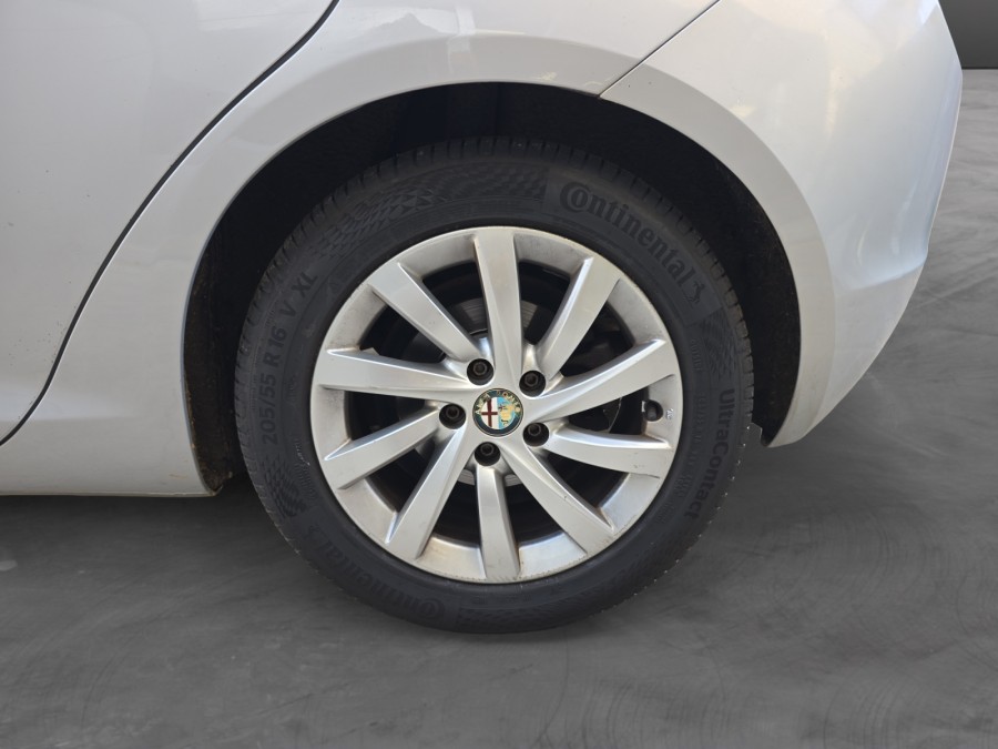ALFA ROMEO d'occasion GIULIETTA 2.0 JTDm 150ch Distinctive Stop&Start