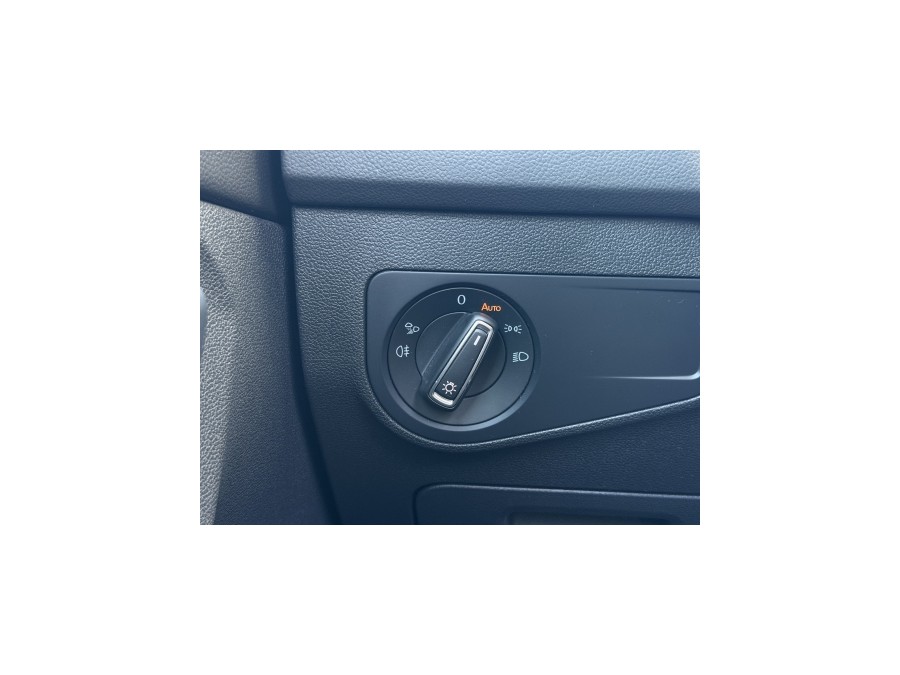 VOLKSWAGEN d'occasion TIGUAN II 2 TDI 150 ELEGANCE DSG AUTO de 2022