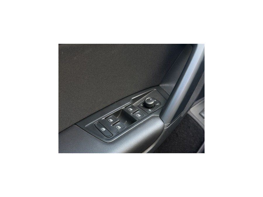 VOLKSWAGEN d'occasion TIGUAN II 2 TDI 150 ELEGANCE DSG AUTO de 2022