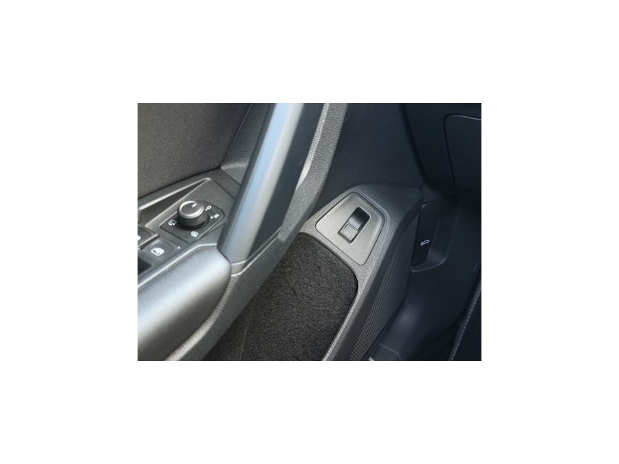 VOLKSWAGEN d'occasion TIGUAN II 2 TDI 150 ELEGANCE DSG AUTO de 2022