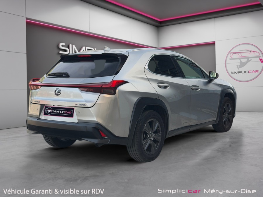 LEXUS d'occasion UX 250h Luxe 2WD de 2021 Méry Sur Oise (95)﻿