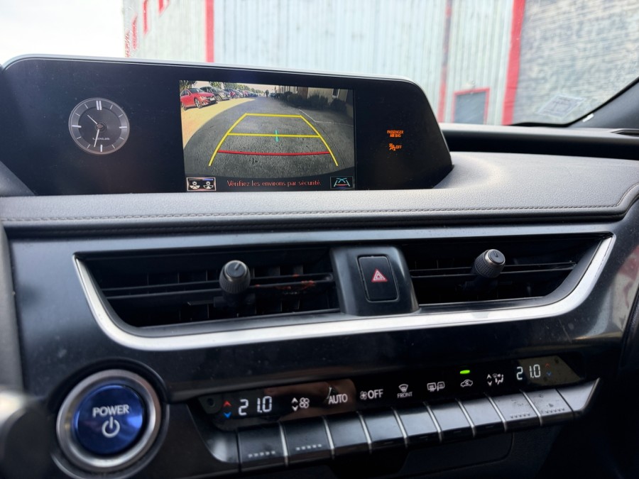 LEXUS d'occasion UX 250h Luxe 2WD de 2021 Méry Sur Oise (95)﻿