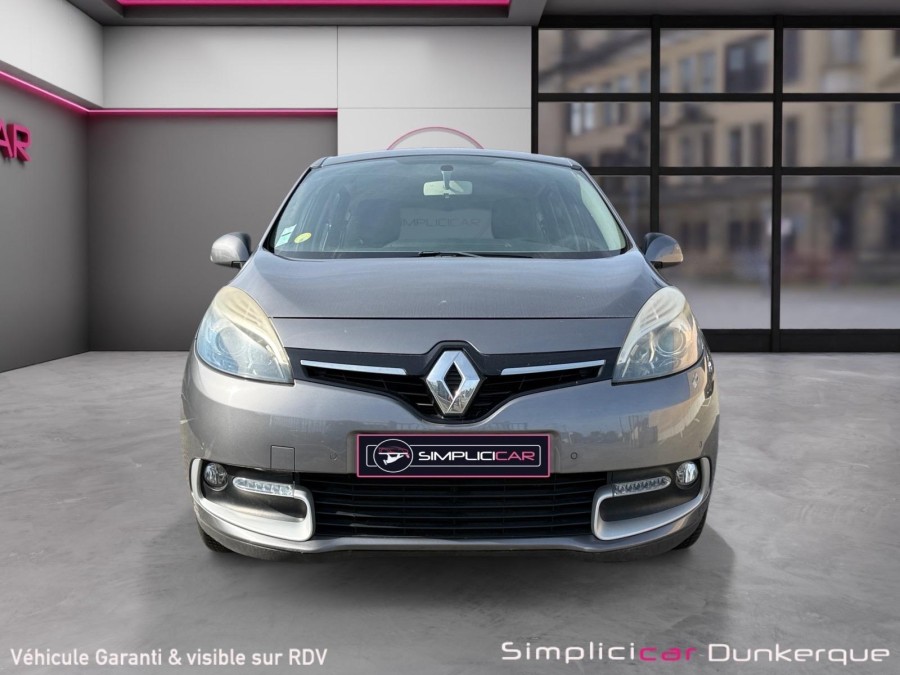 RENAULT d'occasion MEGANE GRAND SCENIC III 1.5 DCI 110 ENERGY de 2014