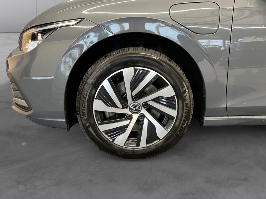 VOLKSWAGEN d'occasion GOLF 1.4 E-HYBRID OPF 204 STYLE DSG de 2021 Pau