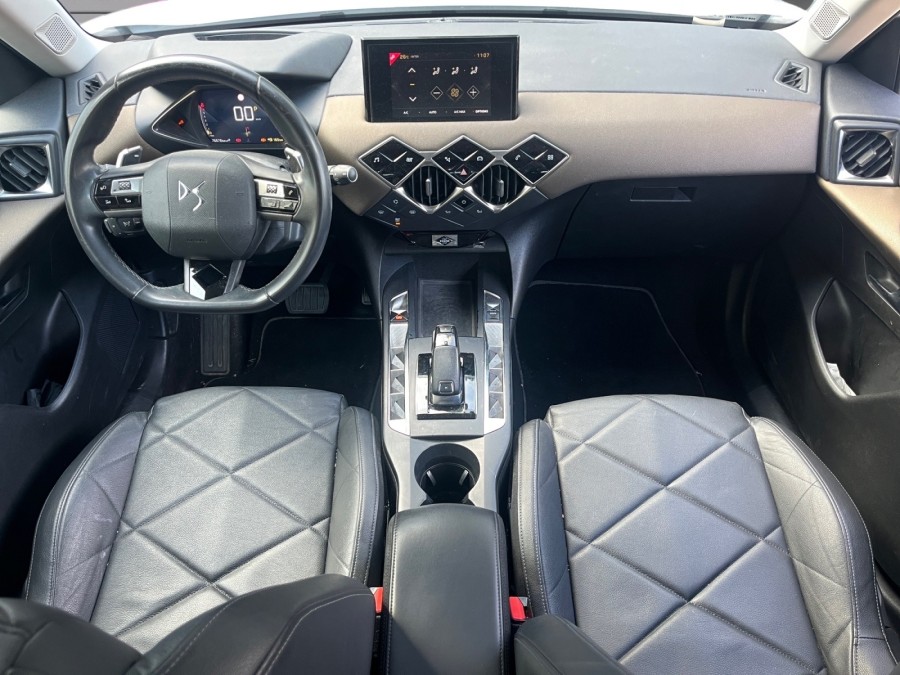 DS d'occasion DS3 CROSSBACK 1.2 PURETECH 130 CHIC AUTO de 2019 Salon