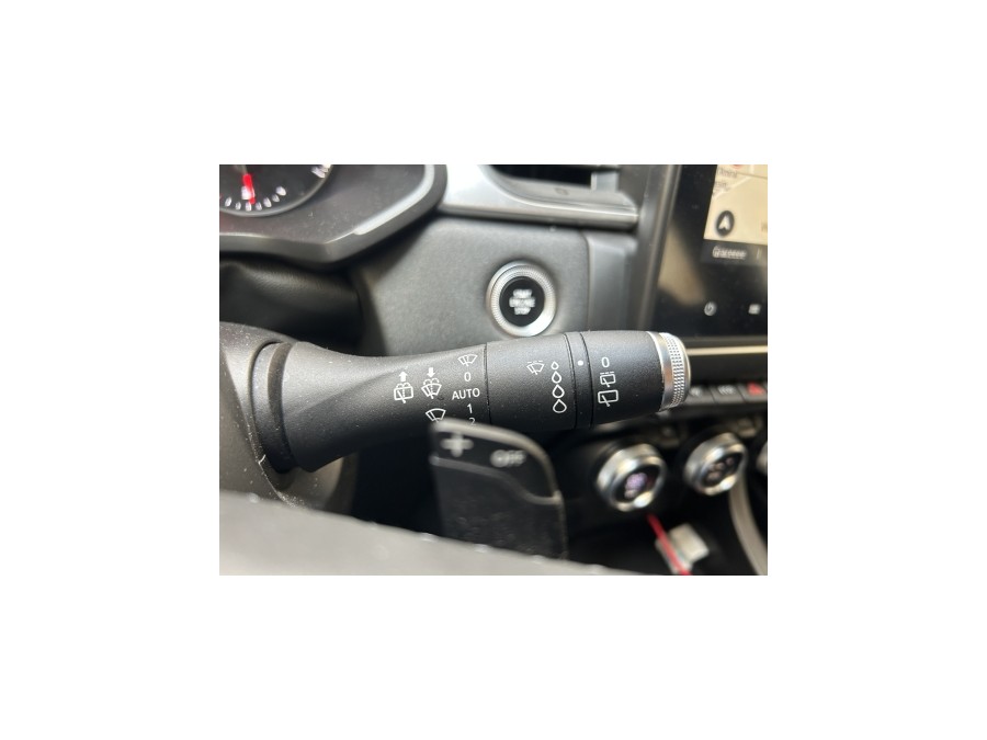 RENAULT d'occasion CAPTUR II 1.3 TCE 130 BUSINESS EDC AUTO de 2020