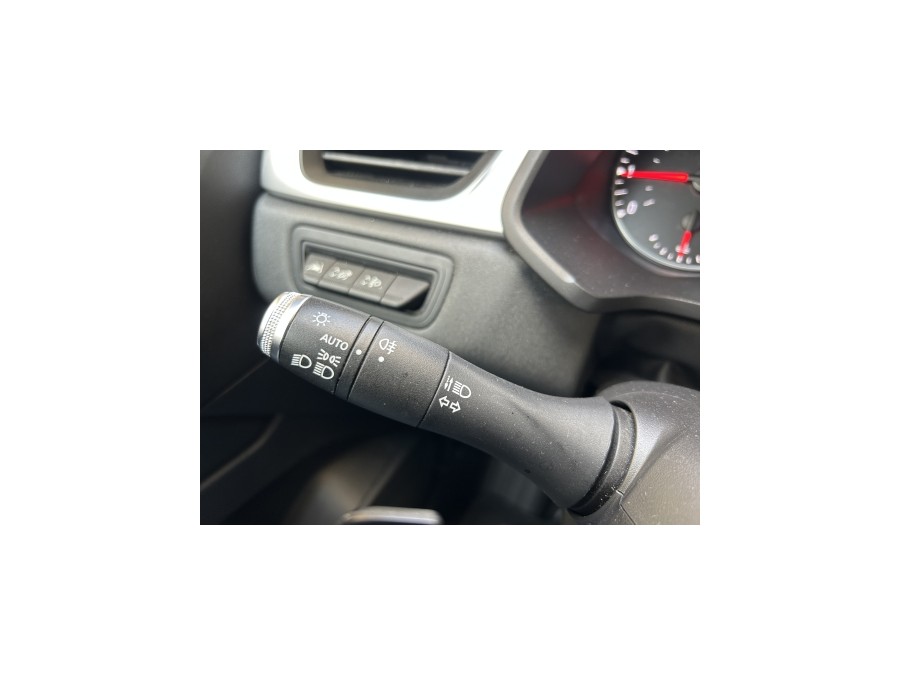 RENAULT d'occasion CAPTUR II 1.3 TCE 130 BUSINESS EDC AUTO de 2020