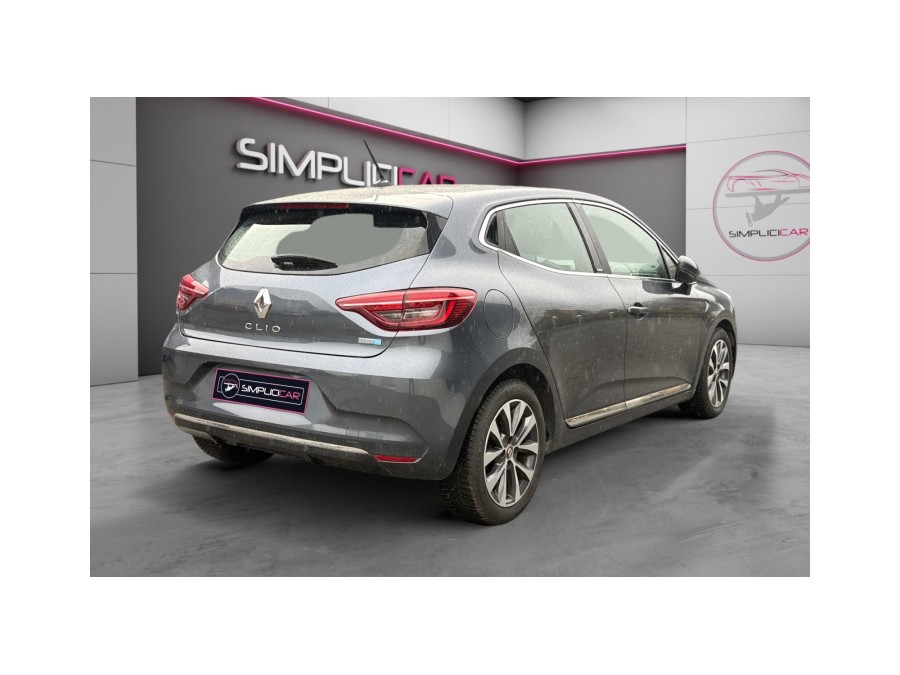 RENAULT d'occasion CLIO 1.6 E-TECH 140 INTENS de 2021 Toulouse Sud
