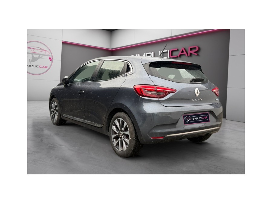 RENAULT d'occasion CLIO 1.6 E-TECH 140 INTENS de 2021 Toulouse Sud