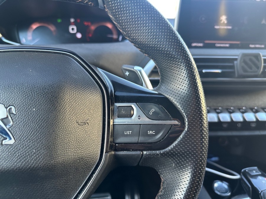 PEUGEOT d'occasion 5008 II 1.5 BLUE HDI 130 GT LINE de 2019 Salon de