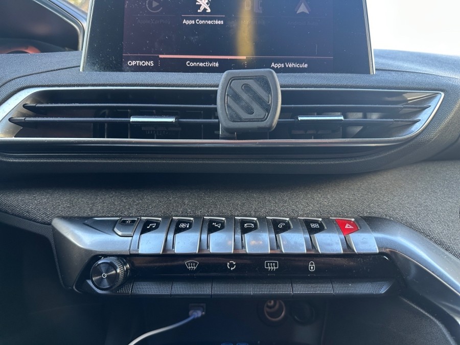 PEUGEOT d'occasion 5008 II 1.5 BLUE HDI 130 GT LINE de 2019 Salon de