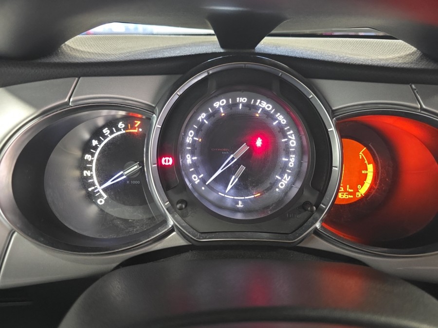 CITROEN d'occasion DS3 1.4 VTi Chic de 2011 Chalon Sur Saone (71)﻿
