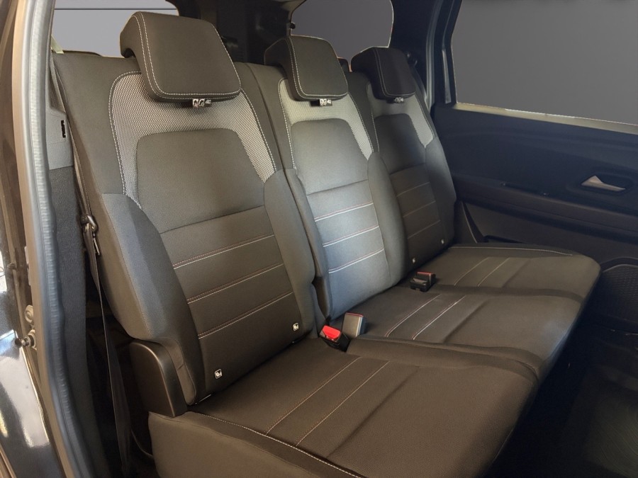 DACIA d'occasion JOGGER 1.0 TCE 110 EXTREME + de 2023 Rodez (12)﻿