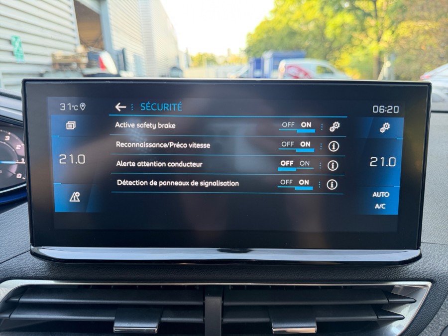 PEUGEOT d'occasion 3008 1.2 PURE TECH 130 ALLURE PACK EAT PH2 de 2021