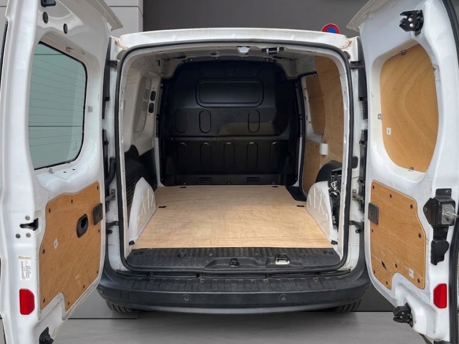 RENAULT d'occasion KANGOO RENAULT KANGOO 1.5 DCI de 2017 Nice (06)﻿