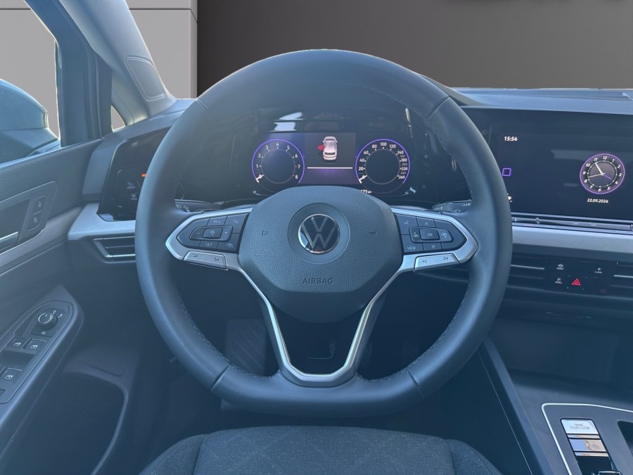 VOLKSWAGEN d'occasion GOLF VIII 1.5 ETSI 150 LIFE 1ST DSG AUTO de