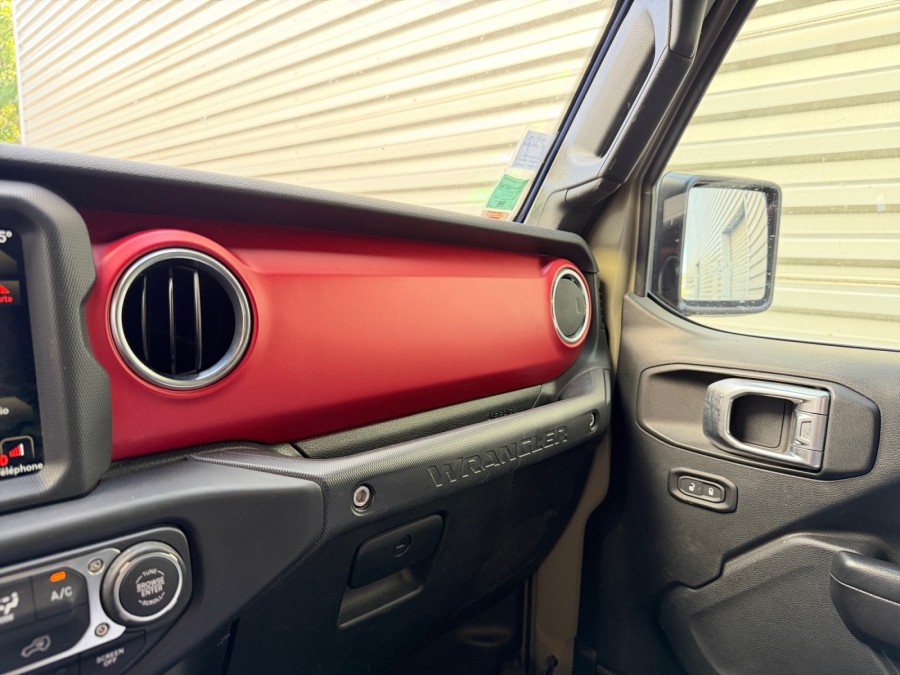 JEEP d'occasion WRANGLER 2.2 MULTIJET 200 4X4 SPORT AUTO de 2019