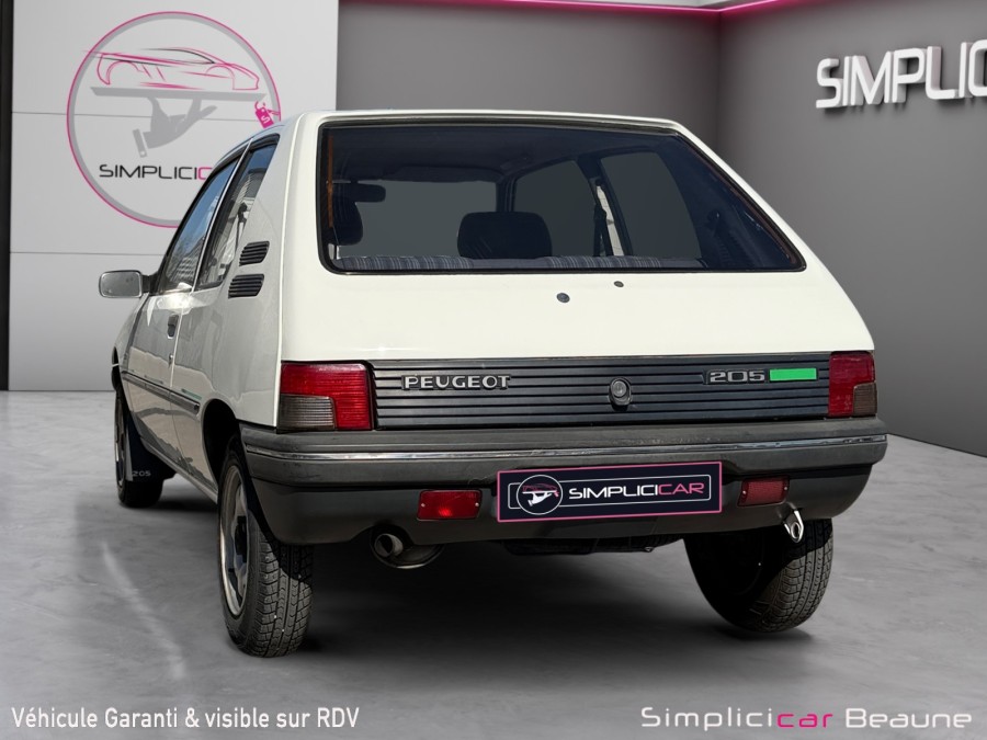 PEUGEOT d'occasion 205 COLOR LINE de 1991 Beaune (21)﻿