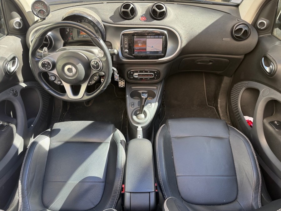 SMART d'occasion Fortwo Cabriolet 109ch Brabus Xclusive twinamic de