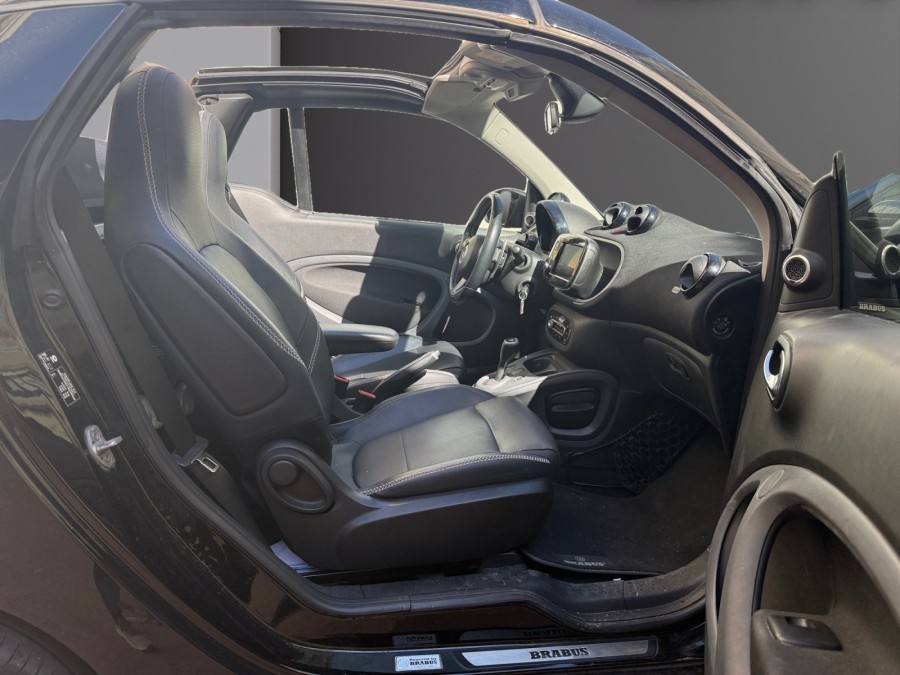 SMART d'occasion Fortwo Cabriolet 109ch Brabus Xclusive twinamic de
