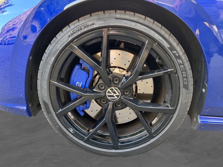 VOLKSWAGEN d'occasion GOLF VIII 2 TSI 320 R PERFORMANCE DSG AUTO de