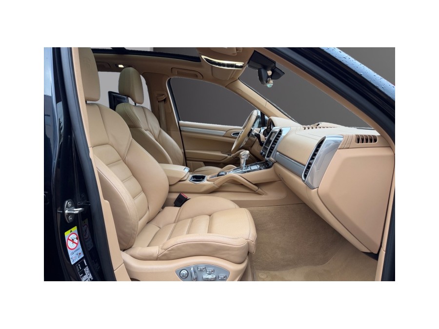 PORSCHE d'occasion CAYENNE 3.0 416ch S E-Hybrid Platinum Edition de