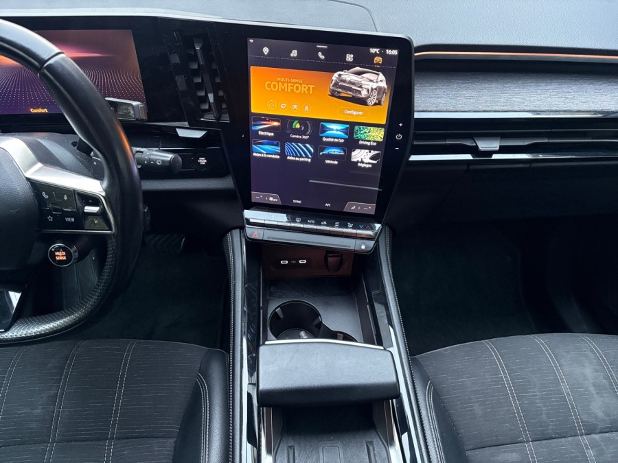 RENAULT d'occasion AUSTRAL 1.2 E-TECH 200 TECHNO de 2023 Saint