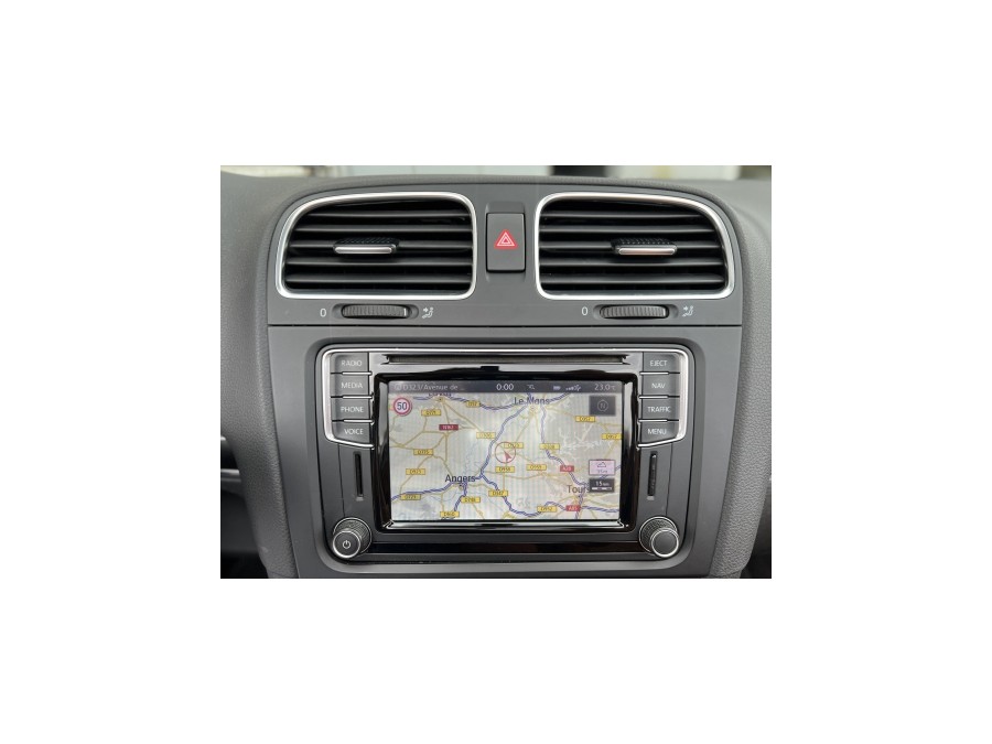 VOLKSWAGEN d'occasion GOLF VI DECAPOTABLE VW Golf VI Cabriolet 2.0