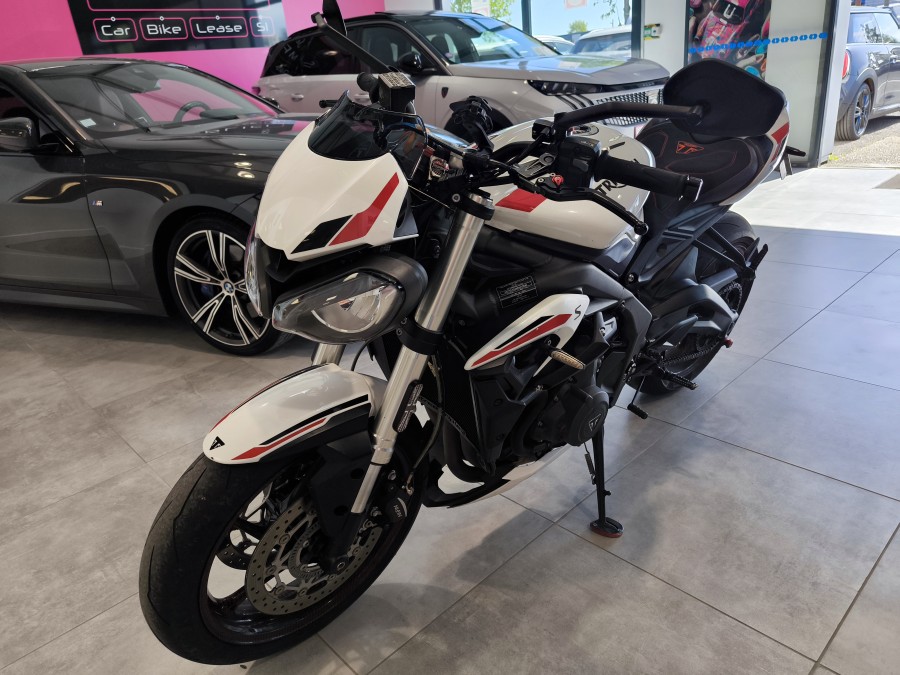 TRIUMPH d'occasion STREET TRIPLE STREET TRIPLE 660 de 2022 St Jean du