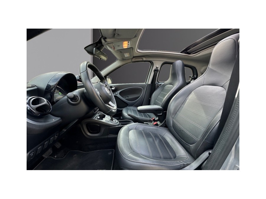 SMART d'occasion FORFOUR 90ch prime twinamic E6c de 2019 Champigny