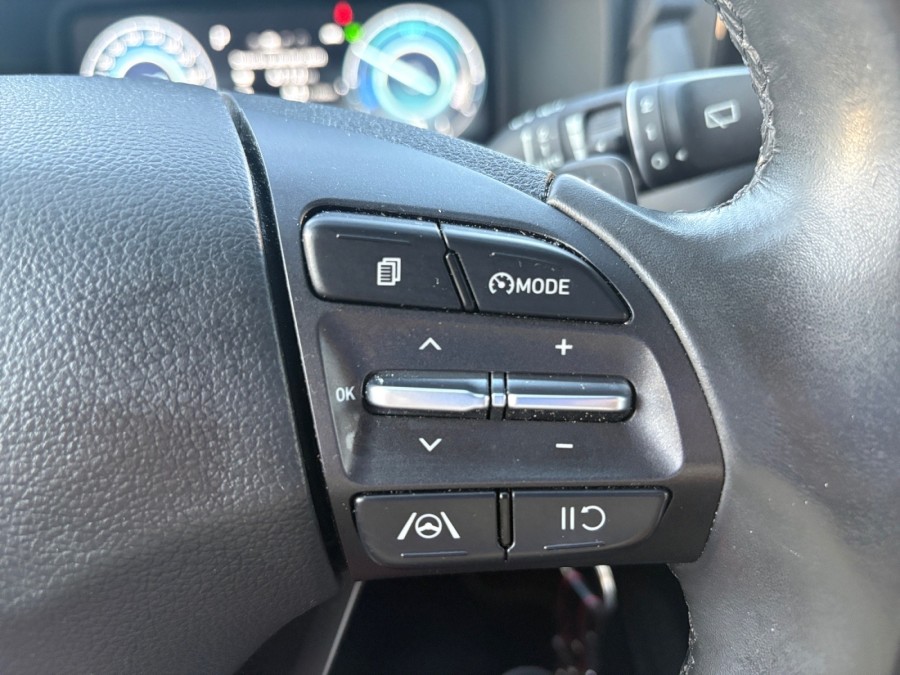 HYUNDAI d'occasion KONA 1.6 GDI HYBRID INTUITIVE DCT AUTO de 2022