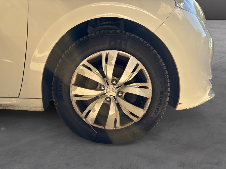 PEUGEOT d'occasion 208 1.4 HDI 68 FAP de 2013 Rodez (12)﻿