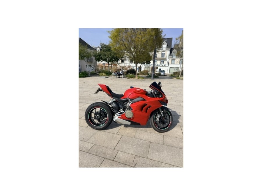 DUCATI d'occasion PANIGALV4 Mu de 2020 Saint Nazaire (44)﻿