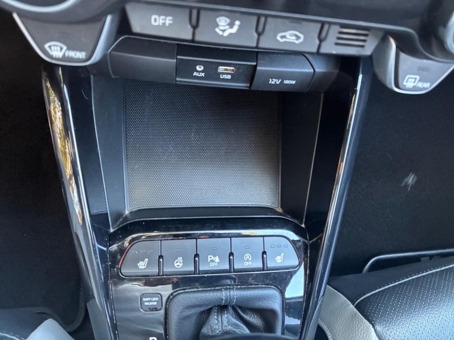 KIA d'occasion STONIC 1 TGDI 120 ACTIVE DCT AUTO de 2020 Nice (06)﻿