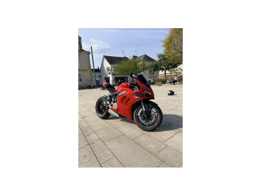 DUCATI d'occasion PANIGALV4 Mu de 2020 Saint Nazaire (44)﻿