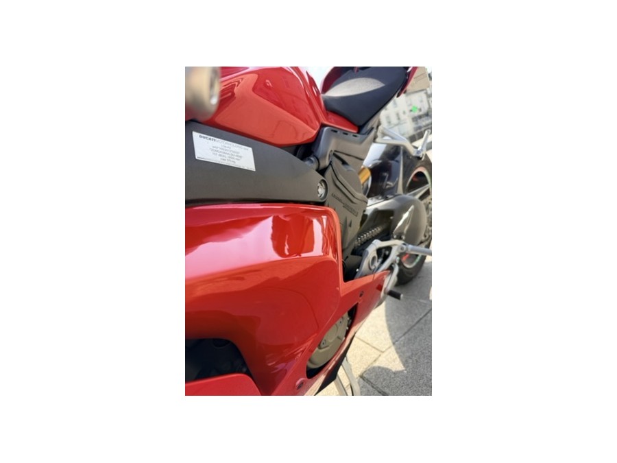 DUCATI d'occasion PANIGALV4 Mu de 2020 Saint Nazaire (44)﻿